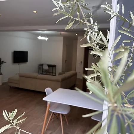 Scandinavian Apartments Al Tirana Exterior photo